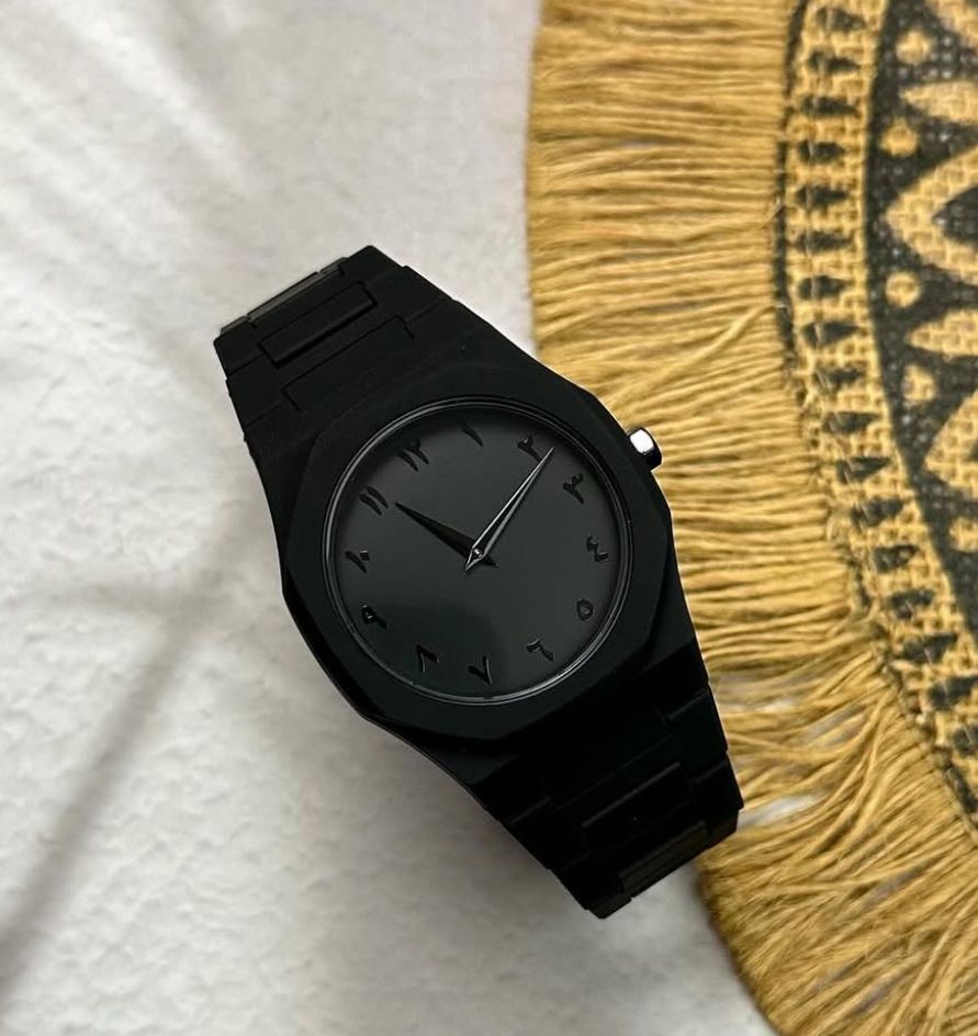 Arabic Aura Men & Women Stylish Slim Watch
